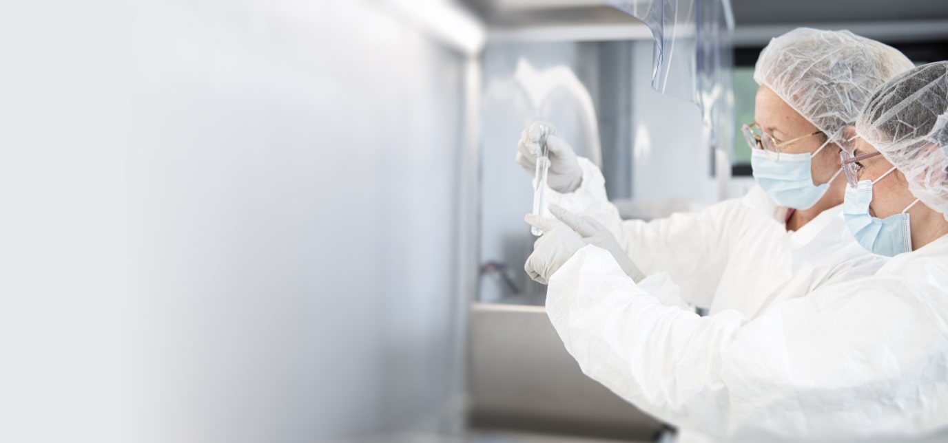 Working together in the cleanroom laboratory